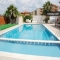 Zugang zum gemeinsamen Swimmingpool