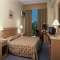 Astor Hotel, Griechenland
