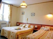  Hotels | Hotel Logis H�tel Emeraude Des Bois
