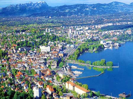 Blick auf Bregenz am Bodensee