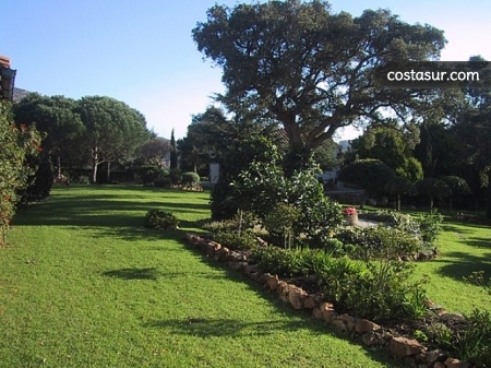 impresionante-villa-en-el-cuarton-1-3-gallery						