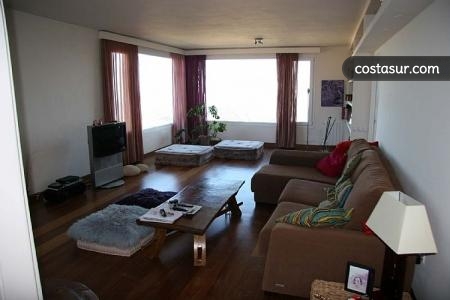 moderna-villa-en-el-cuarton-1-2-gallery						