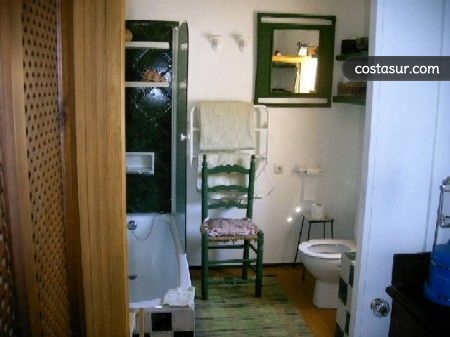 tc00031-2-3-gallery						